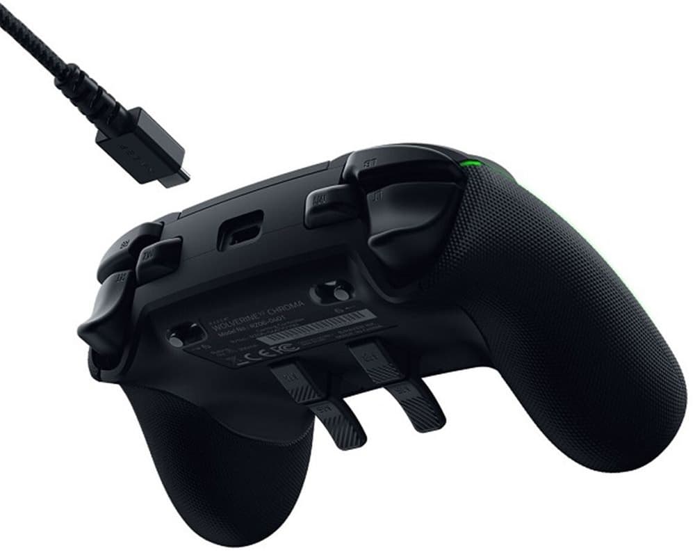 Controle Razer Wolverine V2 Chroma para Xbox RZ06-04010100-R3U1 - Black 1