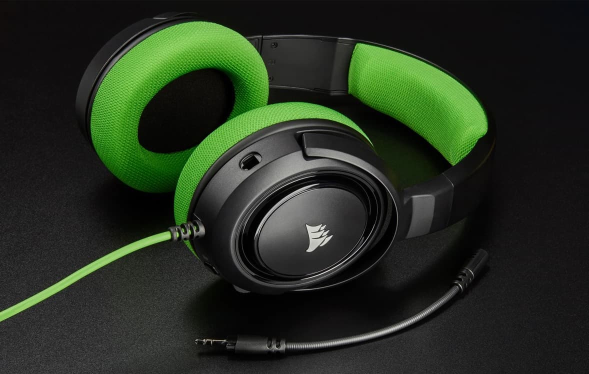 Fone de ouvido Gaming Corsair HS35 CA-9011197-NA - Preto/Verde 5
